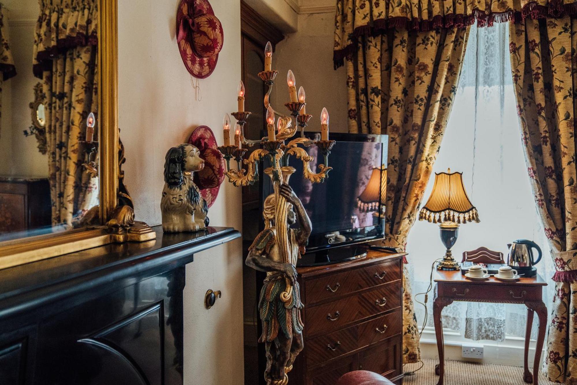 Bed and Breakfast Charlemont House Moy Zewnętrze zdjęcie